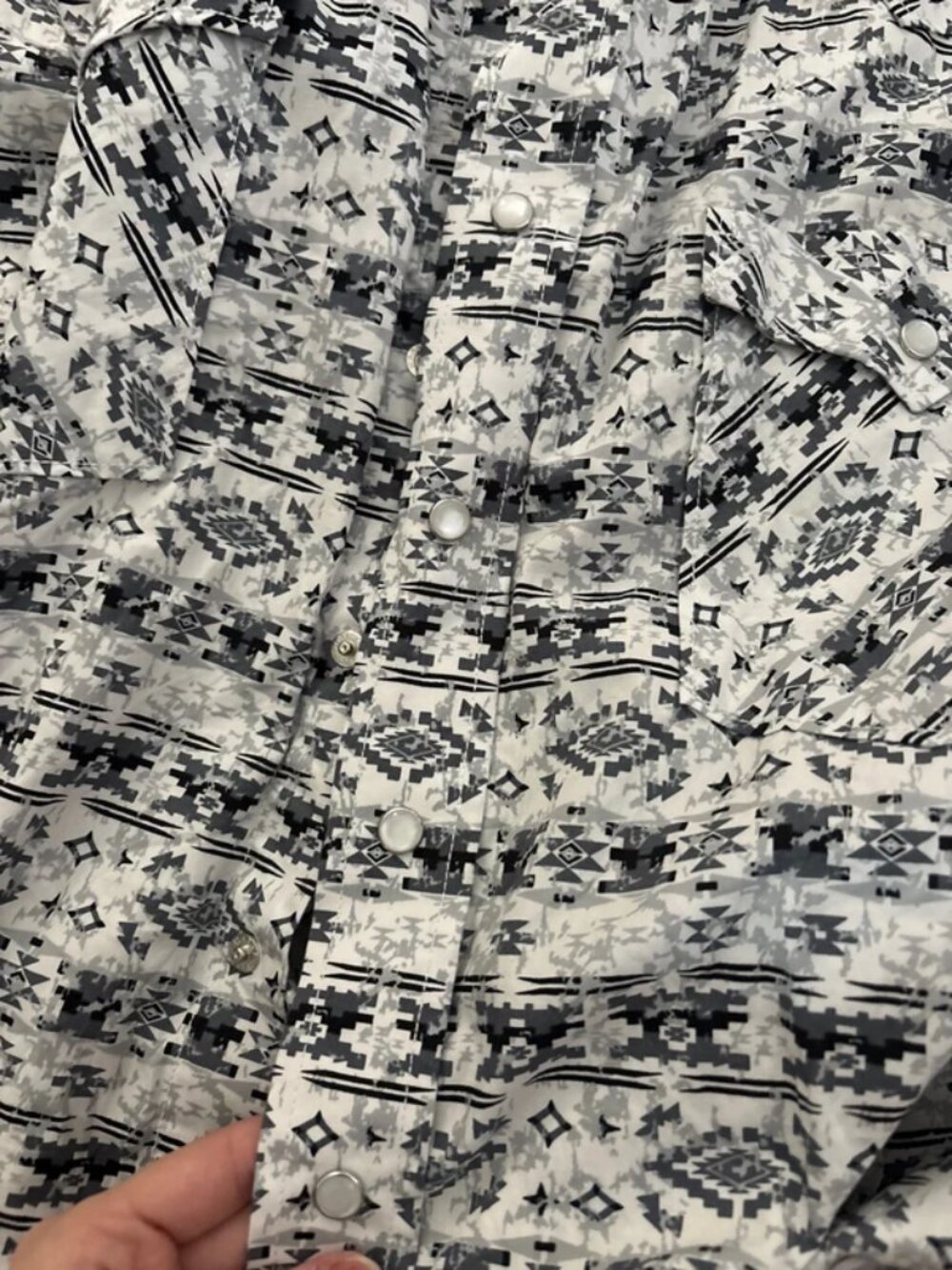 Pearl snap button up - Picture 4 of 4